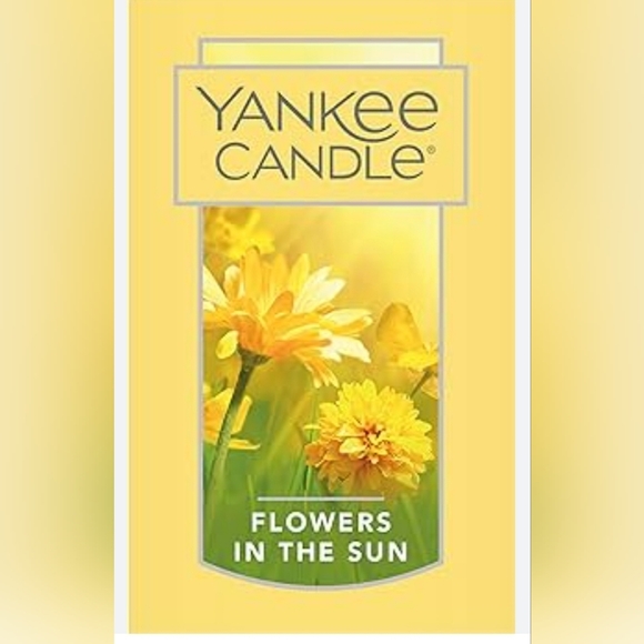 Yankee Candle Other - Yankee Candle Large Jar Candle, 22 oz, Flowers In The Sun